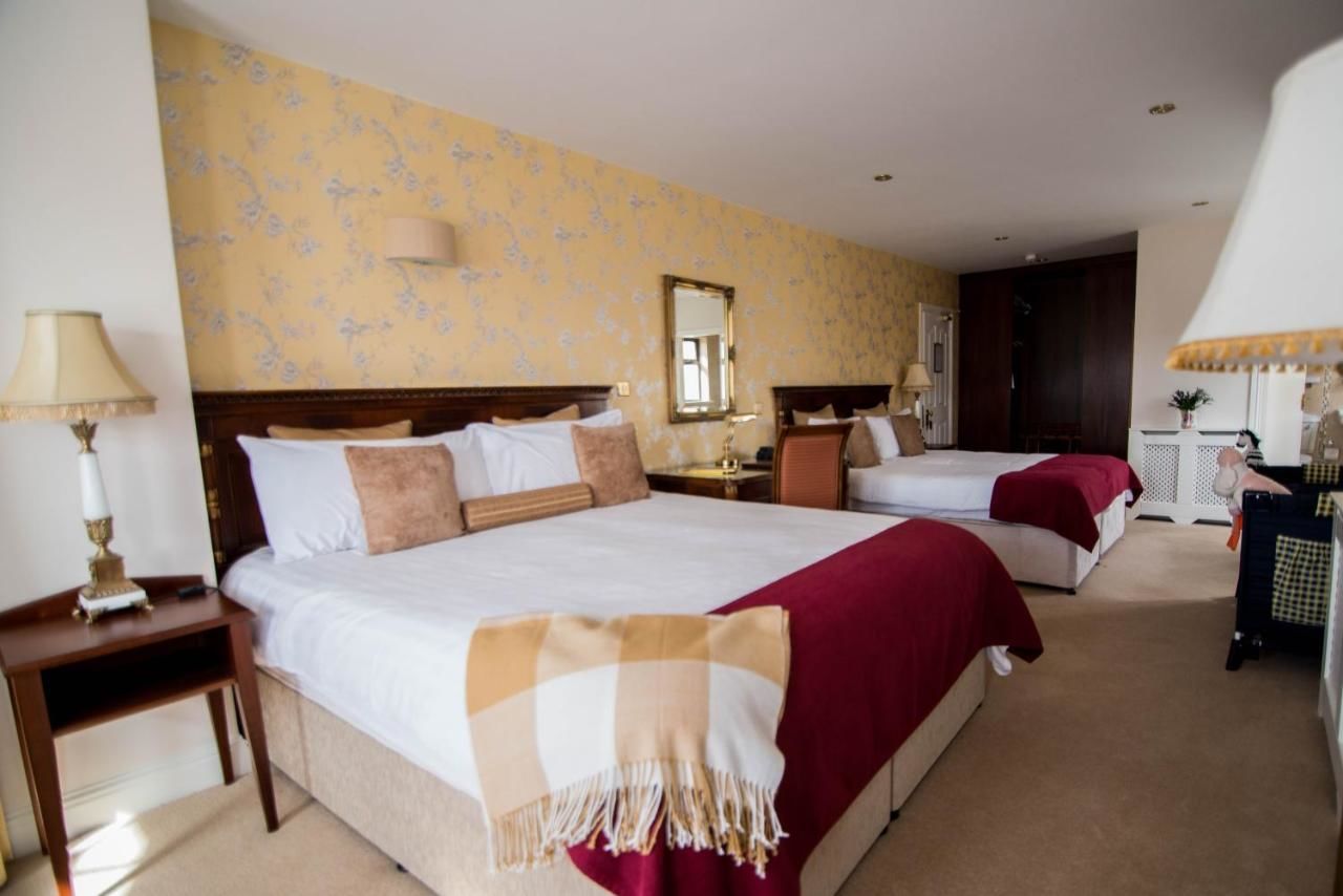 Отели типа «постель и завтрак» Hazelwood Lodge Балливон